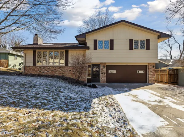 8217 39th Ave N, New Hope, MN 55427