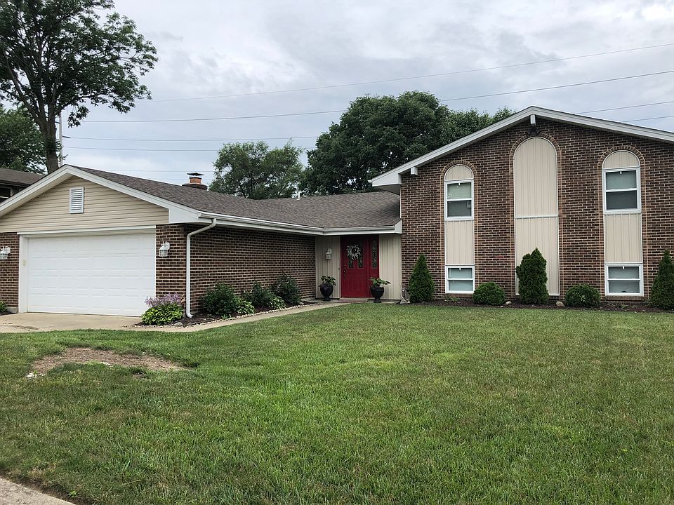 1st image of 1395 Robinhood Dr