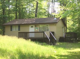 227 Pontiac Path, Pocono Lake, PA