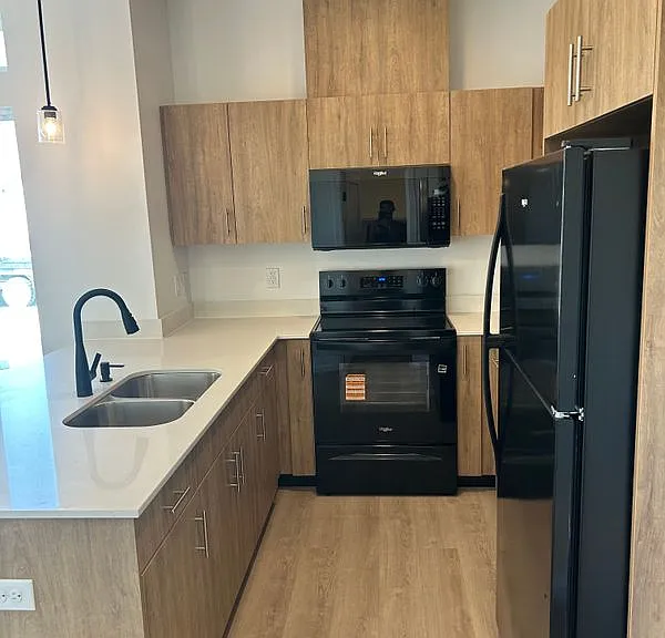 3536 Hidalgo St #D — Photo 2