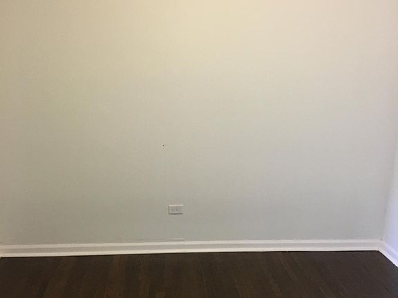2nd image of 958 N Central Park Ave #2