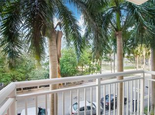 2000 N Bayshore Dr APT 218, Miami, FL 33137