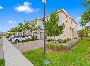 210 SW 170th Ave #210, Hollywood, FL 33027