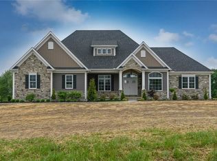 10438 Silvercreek Rd, Doylestown, OH 44230