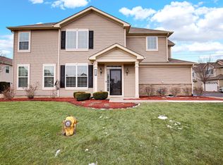 194 Owen St, Matteson, IL 60443