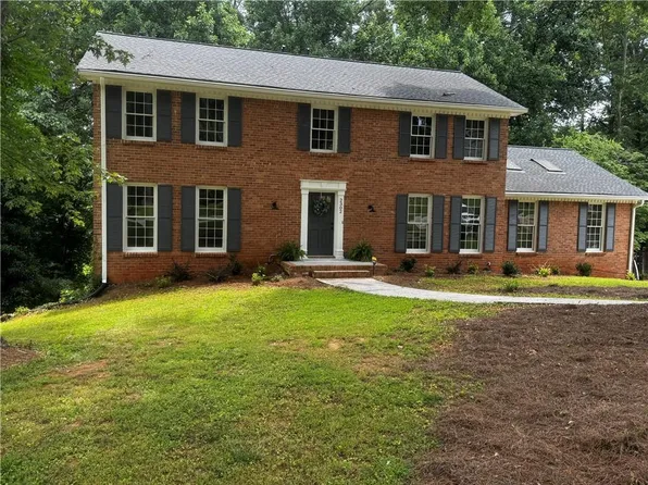 2302 Smokehouse Path, Lawrenceville, GA 30044
