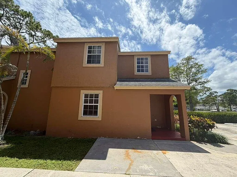 13986 Morning Glory Dr #13986 — Photo 3