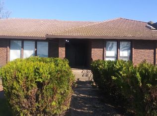 9743 Gerber Rd, Sacramento, CA 95829