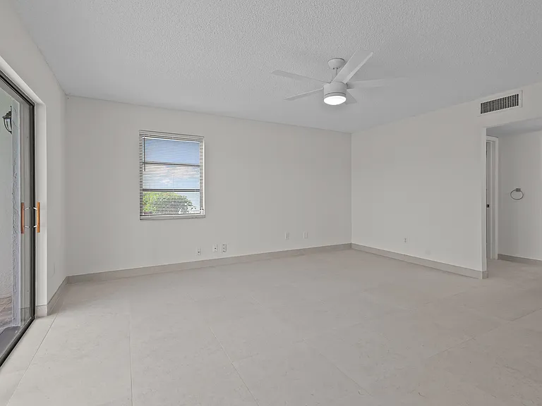 1706 Sandy Cir #1 — Photo 14