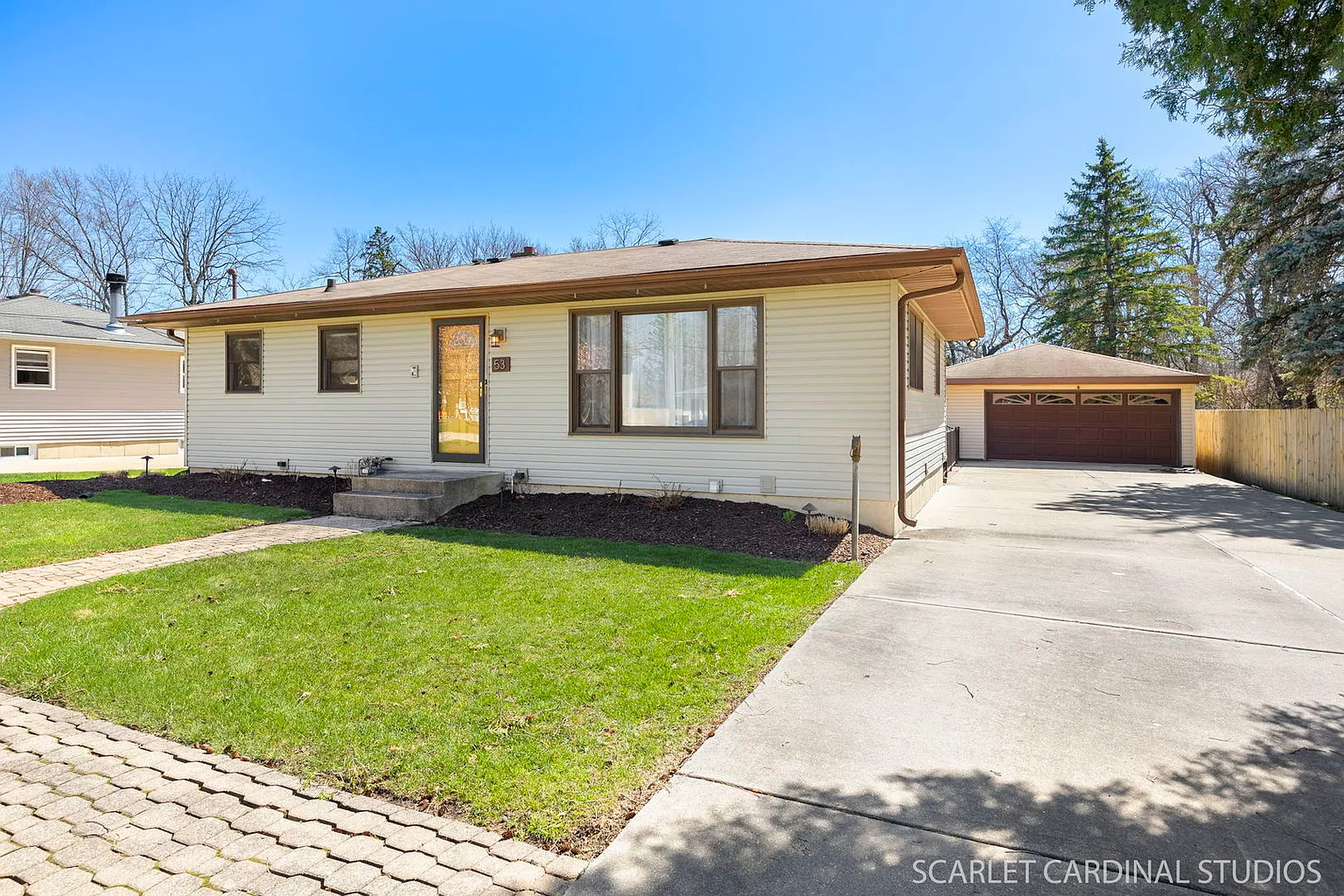 53 N Broadview Ave photo 1