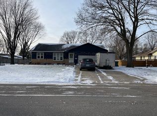 222 S Donnelly Ave, Litchfield, MN 55355