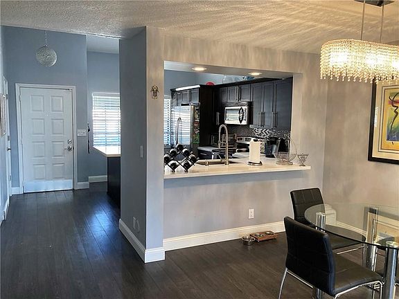 5th image of 1633 W Cypress Pointe Drive #5-10