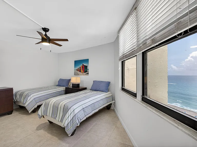 2800 N Ocean Dr #B24D — Photo 30