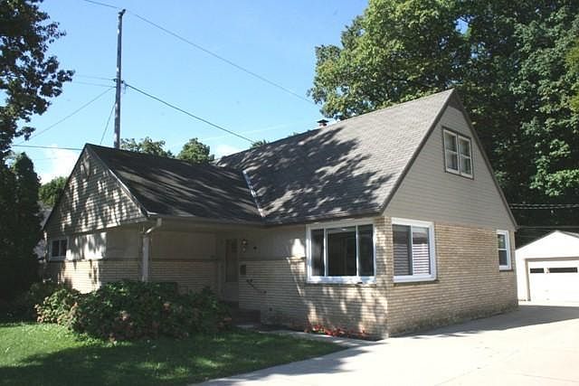 1st image of 5315 N Marlborough Dr
