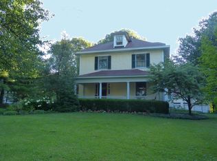 6234 Robison Rd, Cincinnati, OH 45213