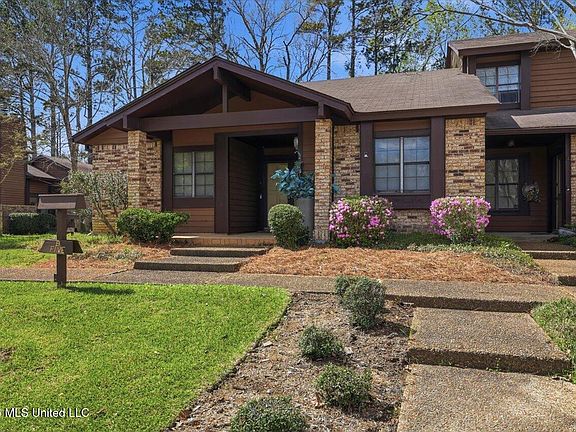 2nd image of 5 Shore Dr