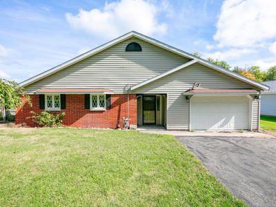 21734 Channel Pkwy, Edwardsburg, MI, 49112