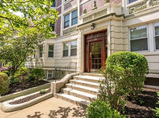 22 James St APT 5, Brookline, MA 02446