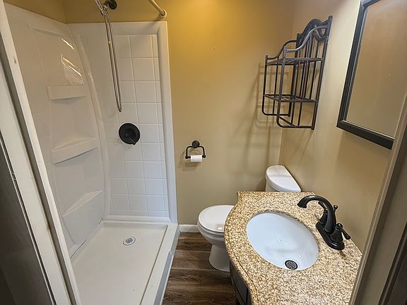 4th image of 721 N James St APT 2