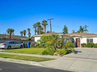 9638 Petit Ave, North Hills, CA 91343