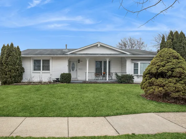 988 Cooper Ct, Elk Grove Village, IL 60007
