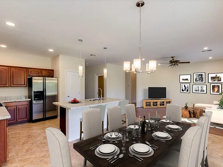 1306 E Birdland Dr — Photo 5