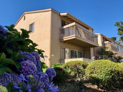 300 Glenwood Cir APT 265, Monterey, CA, 93940