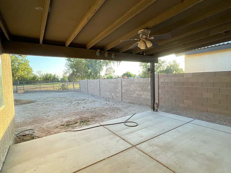 597 N Marshall Loop Ct — Photo 16