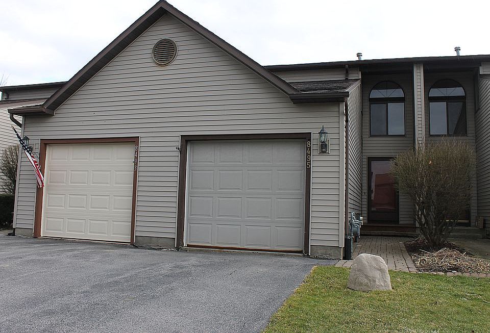 1st image of 8495 Bubbling Springs Dr
