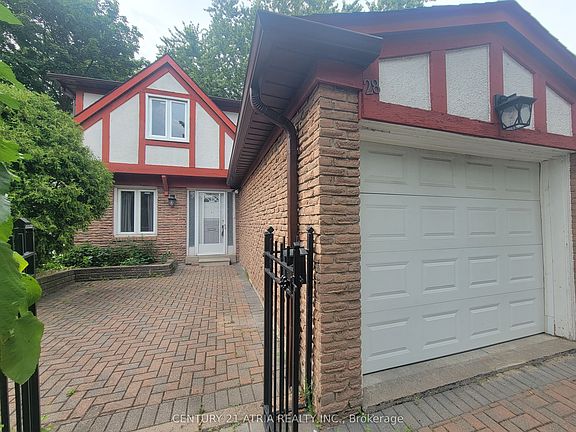 2nd image of 28 Holsworthy Cres