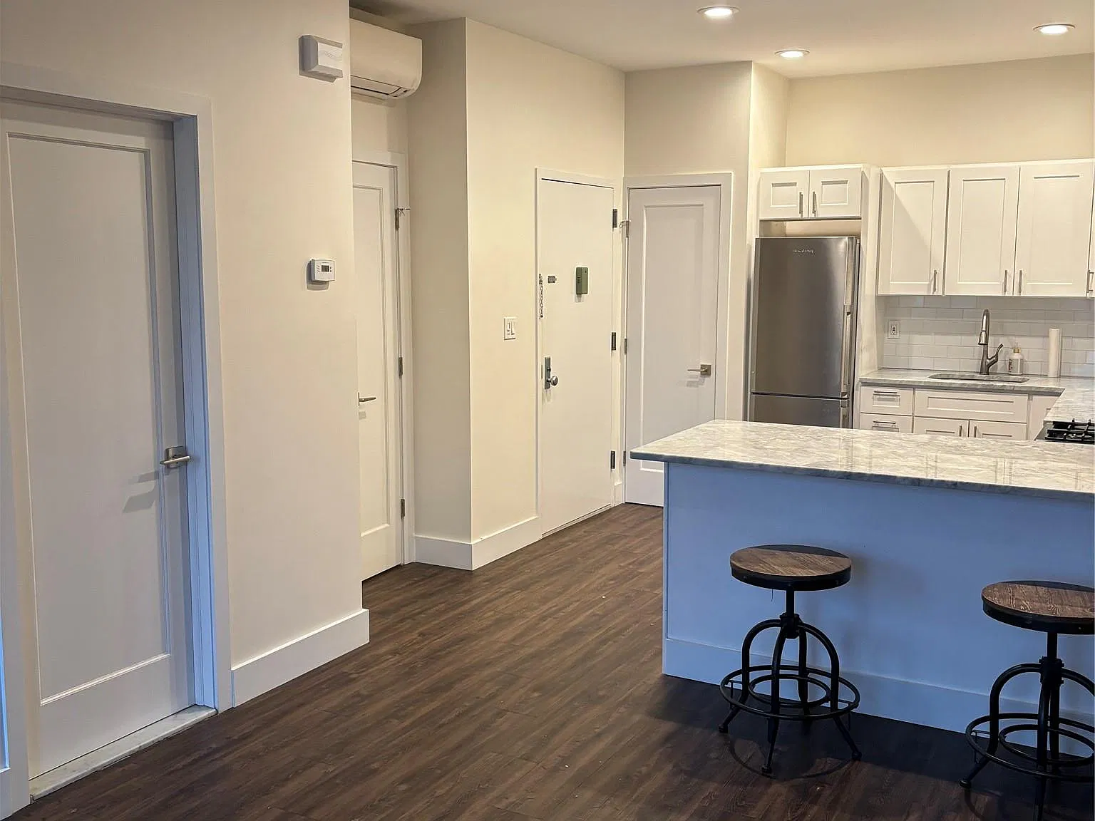 Studio, 1.0 bath, 500 sqft, $2,350 — Photo 3