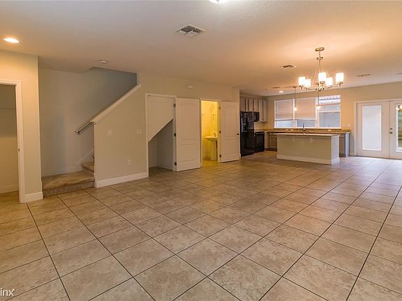 4th image of 3129 Via Otero Dr