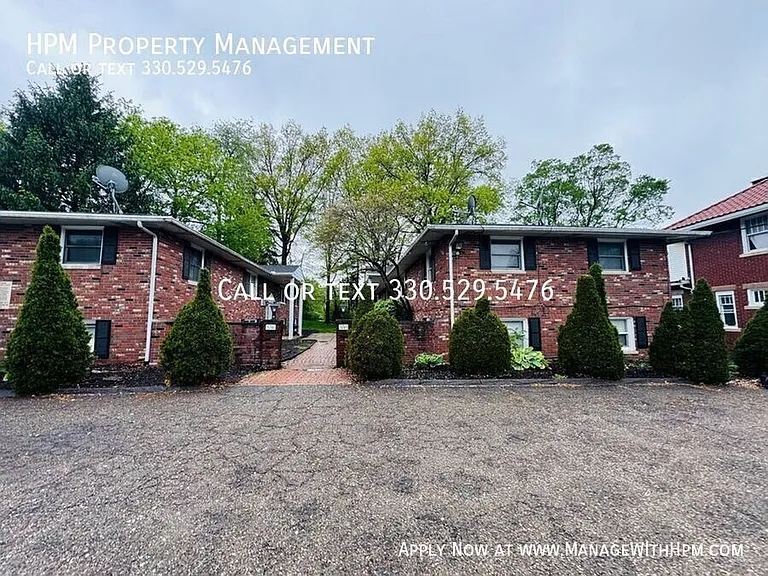 3741 Woodford Ave NW #4 — Photo 1