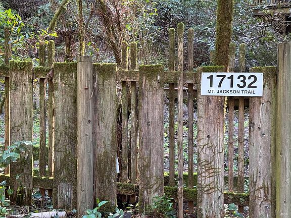 2nd image of 17132 Mount Jackson Trail