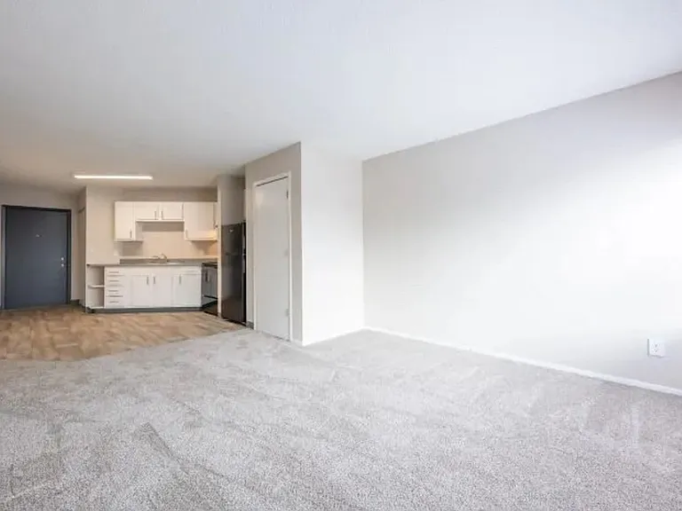 Simple Living. Real Savings. Limited Time. — Photo 32