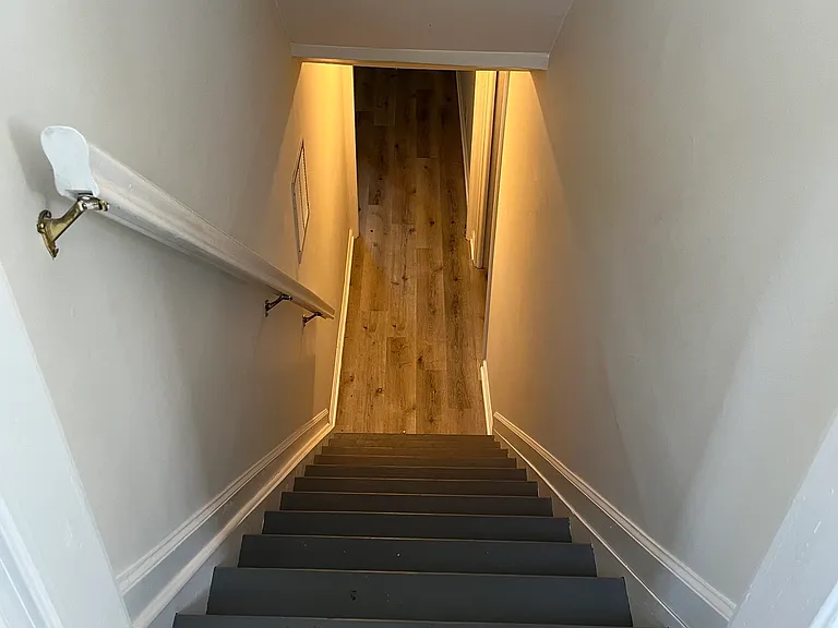 48 Spring Ln — Photo 29