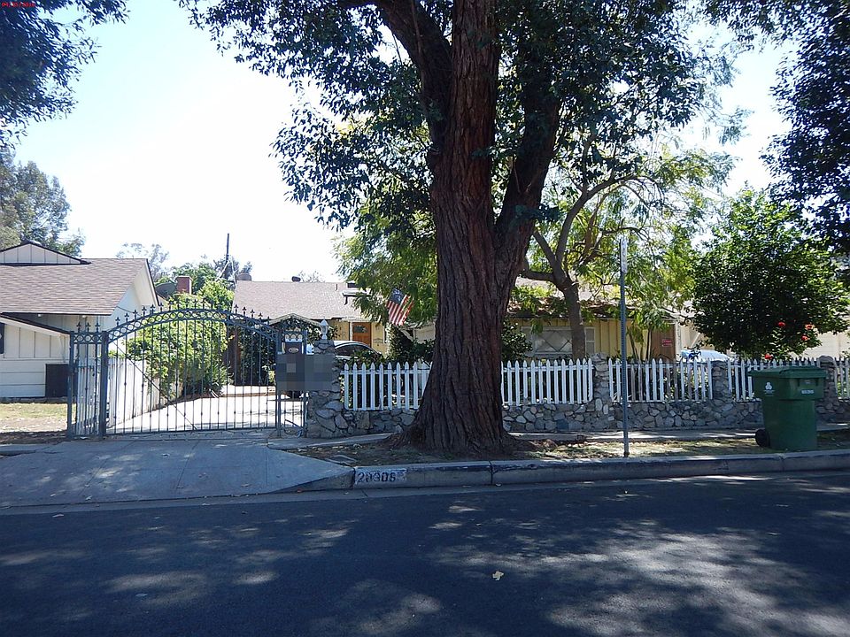 1st image of 20908 Costanso St