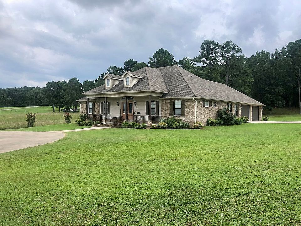 2nd image of 985 Heather Dr