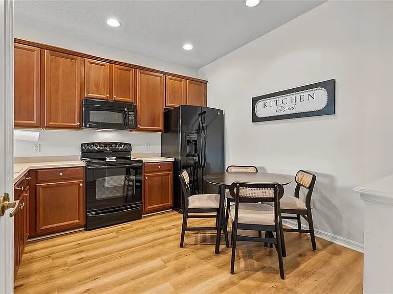 11518 84th Street Cir E #105 — Photo 2