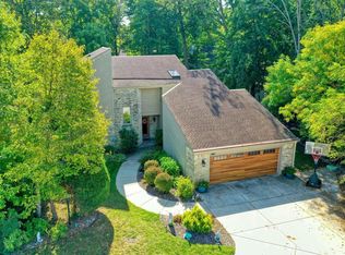 4135 S Carnaby Ct, New Berlin, WI 53151