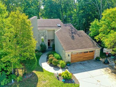 4135 South Carnaby COURT, New Berlin, WI, 53151