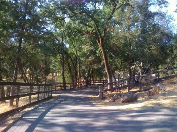 4460 Fawn St, Shingle Springs, CA 95682
