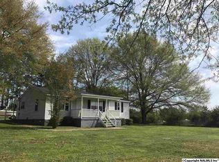 1433 County Road 72, Danville, AL 35619