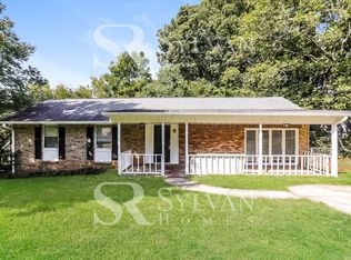 6347 Veracruse Dr, Morrow, GA 30260