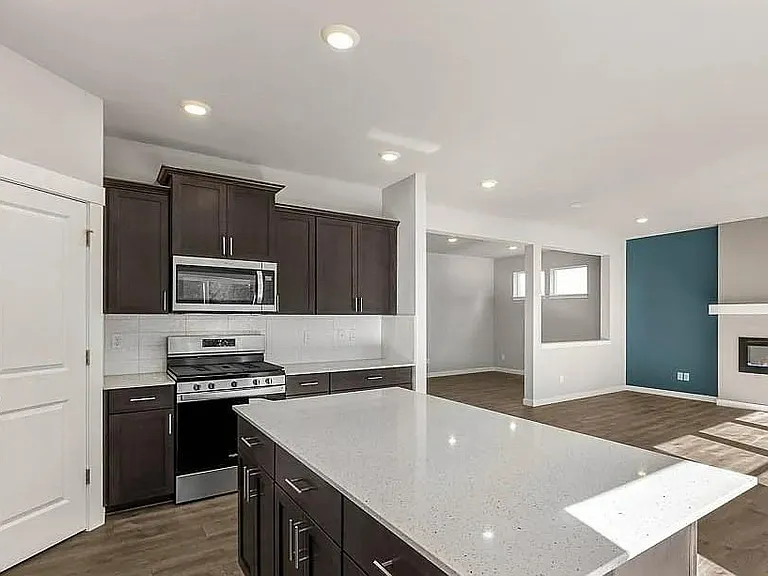 6040 Addison Rd — Photo 9