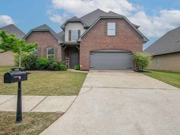 1394 Mountain Ln, Gardendale, AL 35071