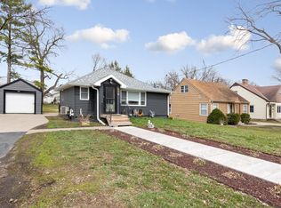 834 2nd St SW, Faribault, MN 55021