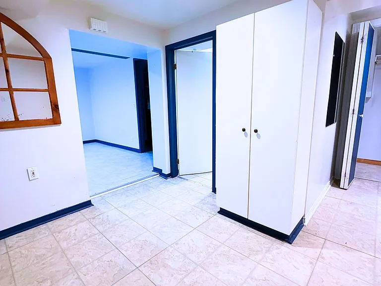 41 Bainbridge Ave #BASEMENT — Photo 9