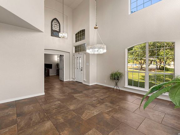 4th image of 116 OAK PASS WAY