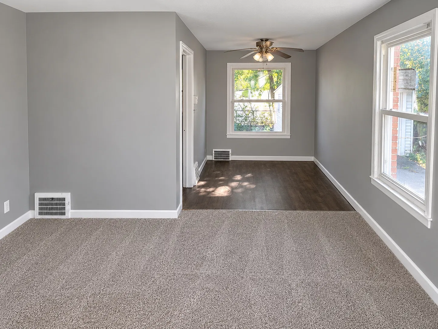 2 bed, 858 sqft, $1,200 — Photo 2